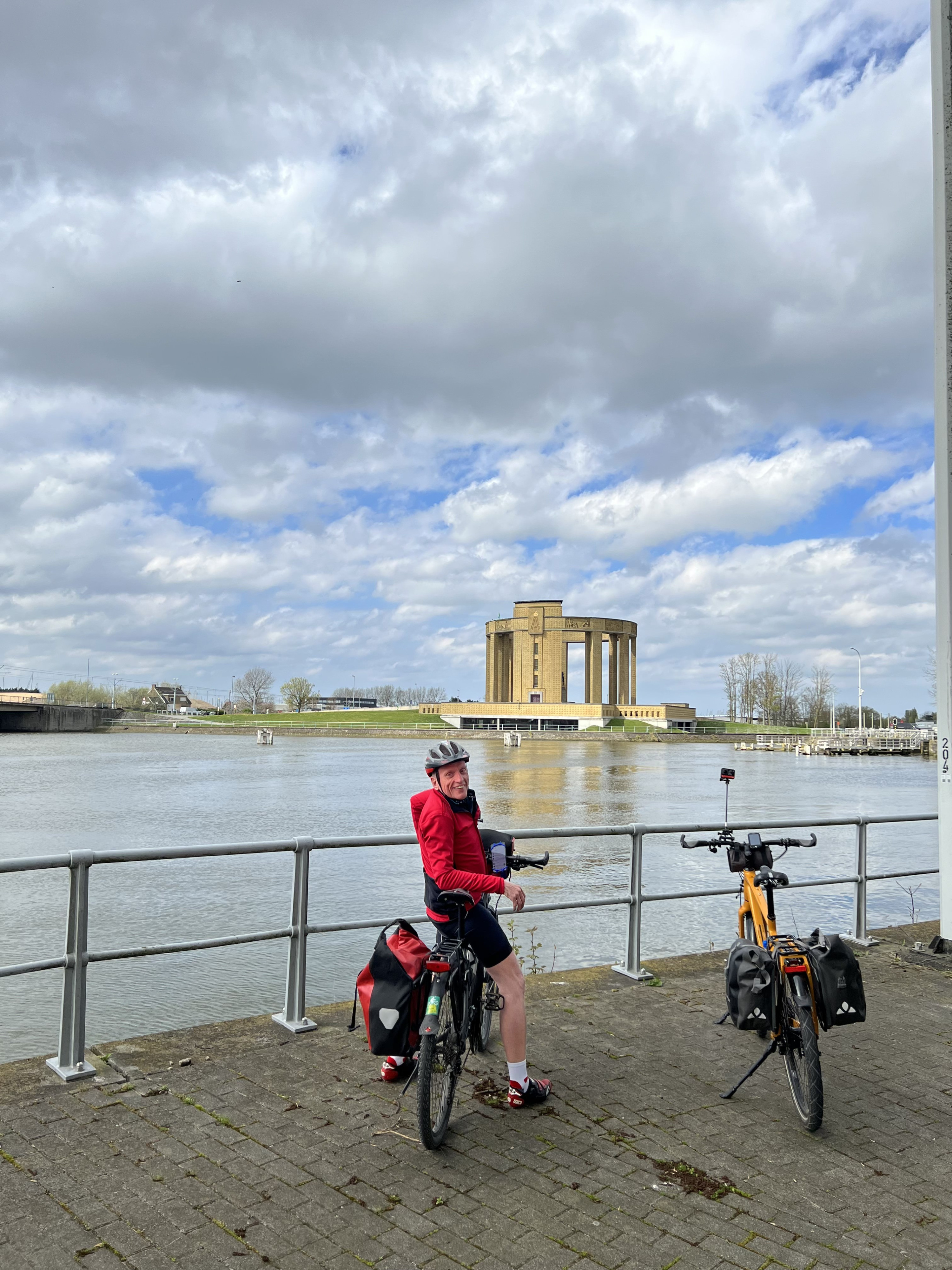 Dag 1: Brugge – Diksmuide Erik