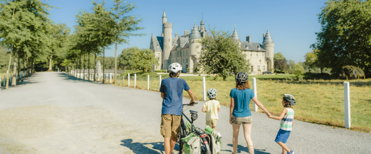 Iconic cycle routes for everyone